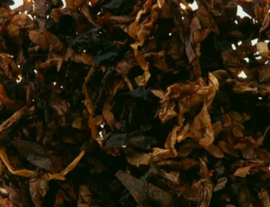 Close-up of Organic Latakia tobacco blend